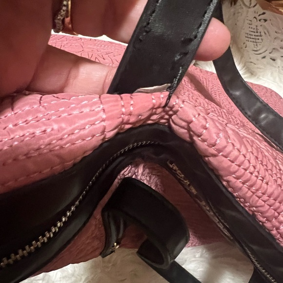 Steve Madden Pink Shoulder Bag Large Capacity - Picture 6 of 6